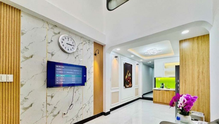 Bán nhà đường Hoàng Sa Q1, DT 3m8x12m5, Trệt 2 lầu ST