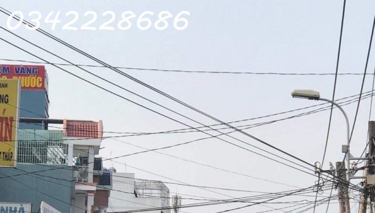 Bán nhà mặt tiền đường gò xoài, mua sắm nhộn nhịp đến 11 đêm,4 tầng lầ, nở hậu L