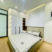 Bán nhà mặt phố Quang Trung 40m vỉa hè kinh doanh đỉnh mặt tiền rộng chỉ nhỉnh 13,4  tỷ đồng.