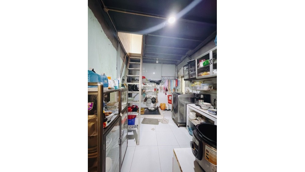 BÁN NHÀ HẼM LỚN BẾN VÂN ĐỒN, QUẬN 4, NGANG HIẾM 7M X 15M, 2 TẦNG, GÍA 14,95 TỶ