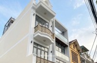 NHÀ MỚI XÓM CHIẾU, QUẬN 4 , 85M2, GIÁ NHỈNH 12,X TỶ